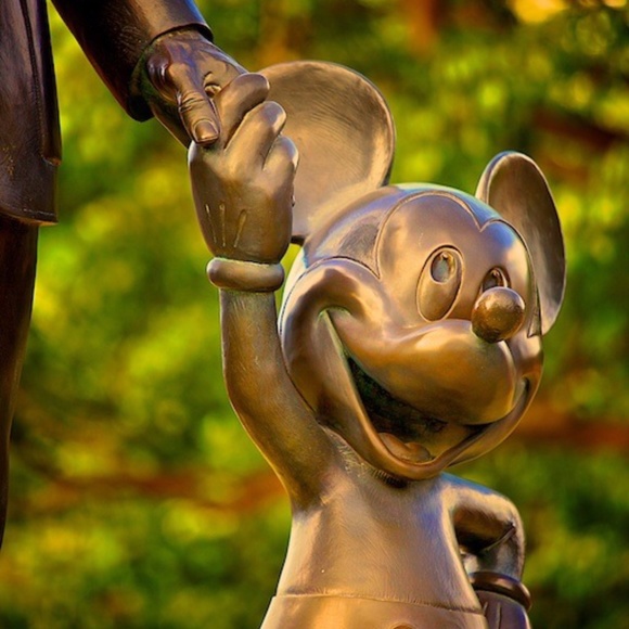 Meet your Posher, Kimberly - Picture 2 of 2